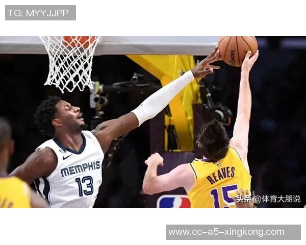 帕森斯分析湖人战绩波动强调不必恐慌依然在竞争激烈的西部保持领先 帕森斯分析湖人战绩波动强调不必恐慌依然在竞争激烈的西部保持领先