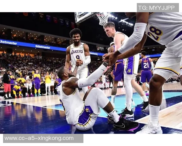 佩林卡迷恋过气天才引援失利或将遭湖人清洗出局