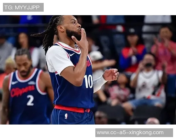 小泰泰华盛顿快船首秀表现平平坦言球队鼓励我做真实的自己 小泰泰华盛顿快船首秀表现平平坦言球队鼓励我做真实的自己